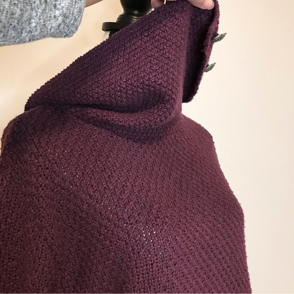 {SOLD} Gorgeous Coldwater Creek Cowl Neck Turtleneck Knit Sweater Leaves Buttons - Picture 8 of 15